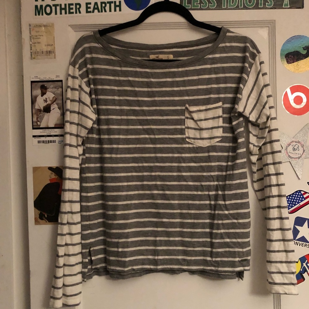 hollister grey and white striped longsleeve